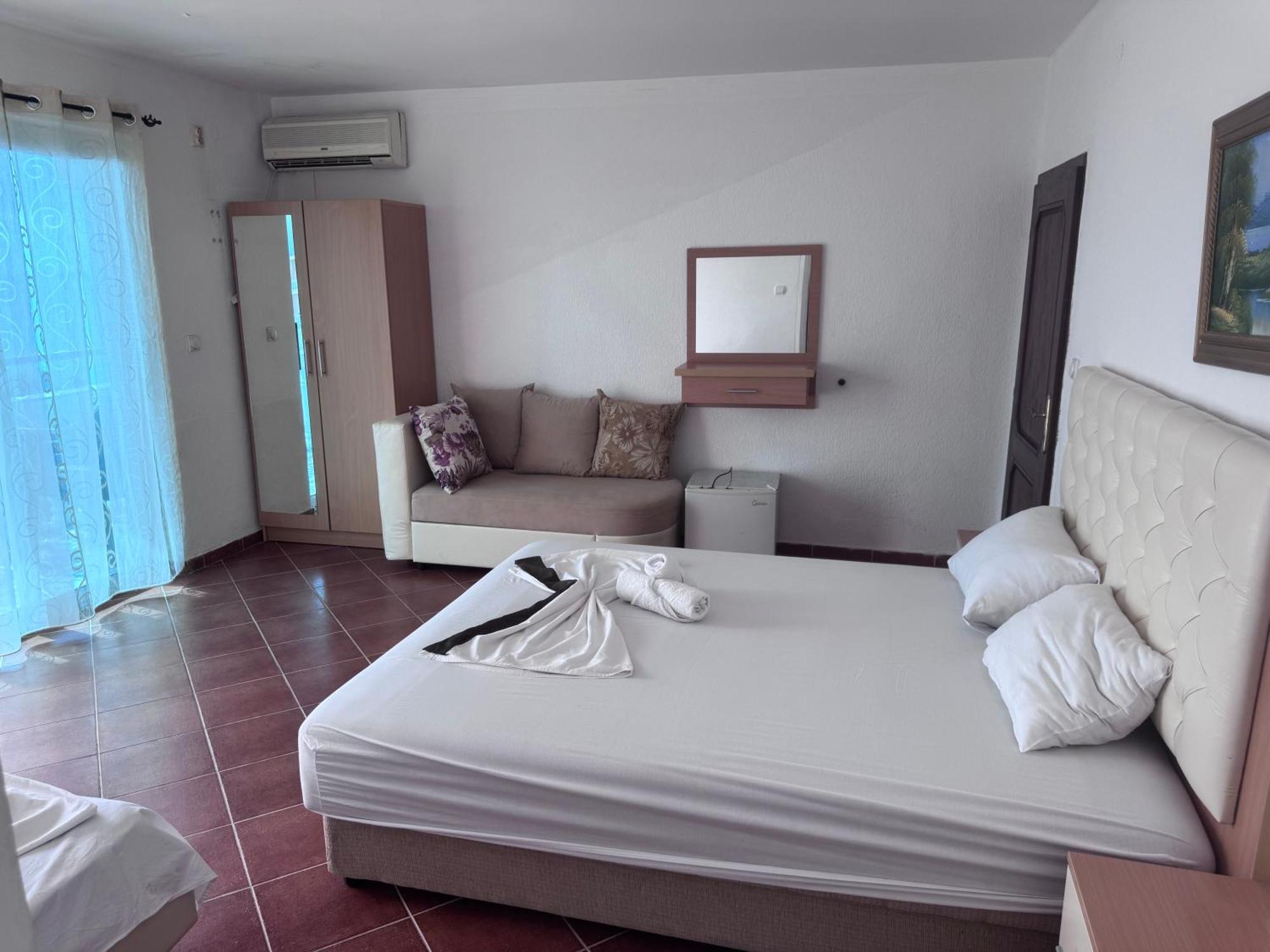 Apartments Monte Ulcinj Luaran gambar