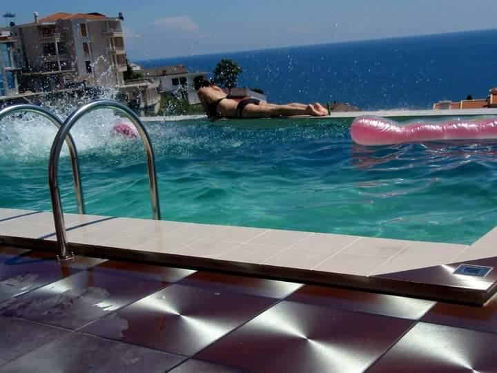 Apartments Monte Ulcinj Luaran gambar